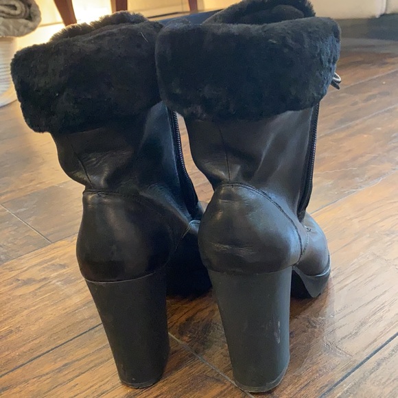 Buttery soft leather booties lace-up, double side zip and faux shearling fur - Picture 7 of 9